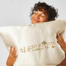 Load image into Gallery viewer, Harry Potter x Kitsch Satin Pillowcase Standard - Hufflepuff
