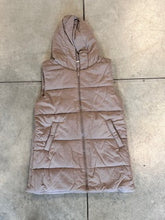 Load image into Gallery viewer, Hooded Tunic Puffer Vest