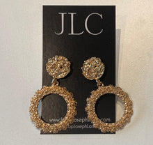 Load image into Gallery viewer, Gold Textured Hoop Earrings