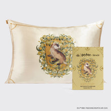 Load image into Gallery viewer, Harry Potter x Kitsch Satin Pillowcase Standard - Hufflepuff
