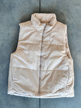 Load image into Gallery viewer, Corduroy Reversible Puffer Vest
