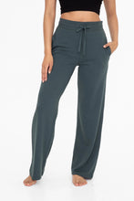 Load image into Gallery viewer, Relaxed Wide Band Sweatpants

