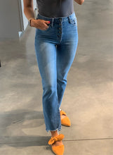 Load image into Gallery viewer, High Rise 5 Button Straight Leg Denim
