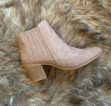 Load image into Gallery viewer, Topanga Bootie Taupe
